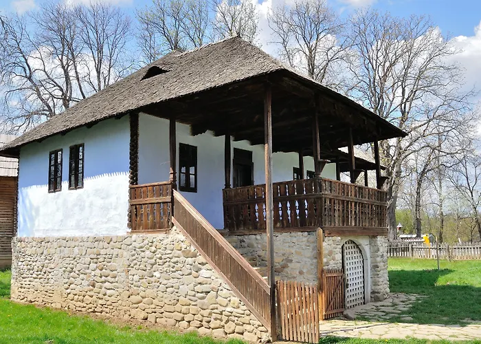 Ramada Plaza By Wyndham Bucharest Convention Center Hotel