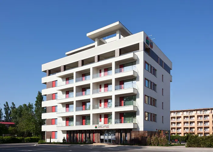 Tomis Garden Apartments Mamaia