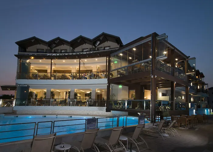 Cosmopolitan Hotel Paralía