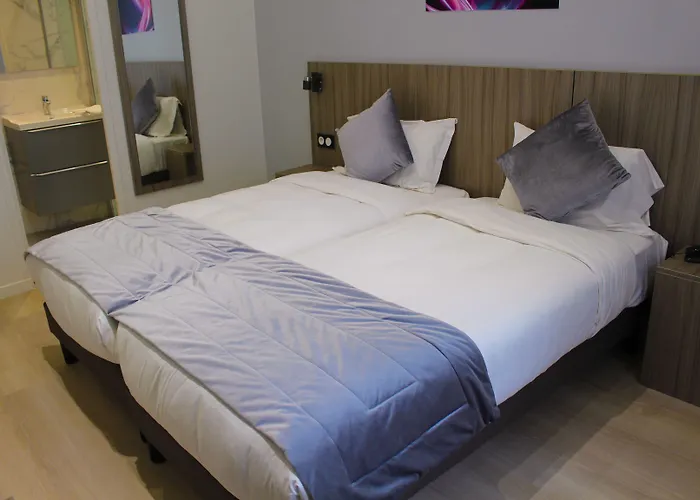 Hotel Puy De Dome Paris