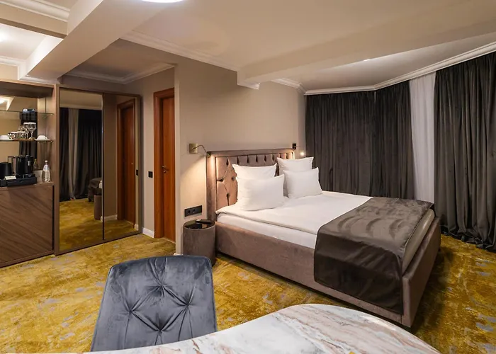 Hotel Brilliant Plaza Zalău