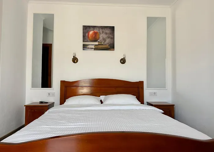 Casa Teodora Caciulata Hotel