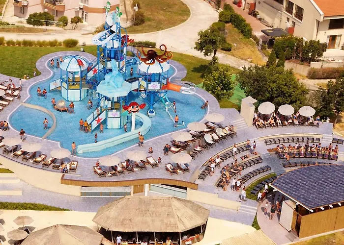 Royal Bay Resort & Aqua Park Balcic