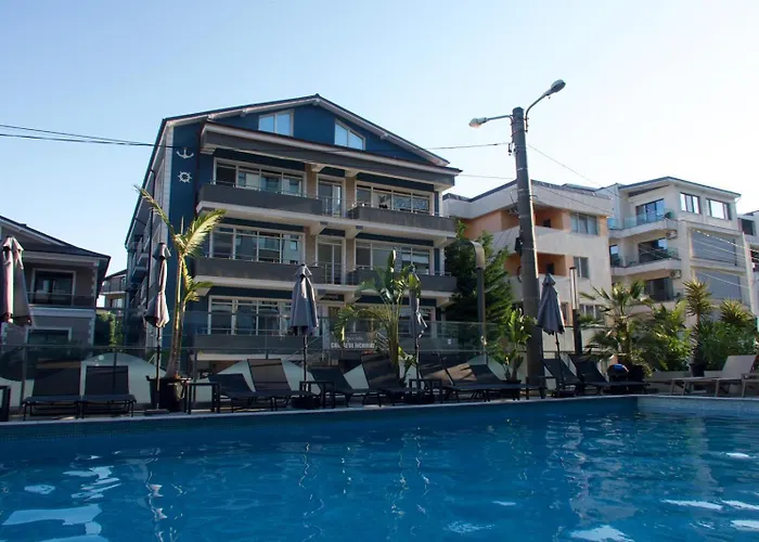 SANTORINI CAMERE DE INCHIRIAT mamaia nord Năvodari