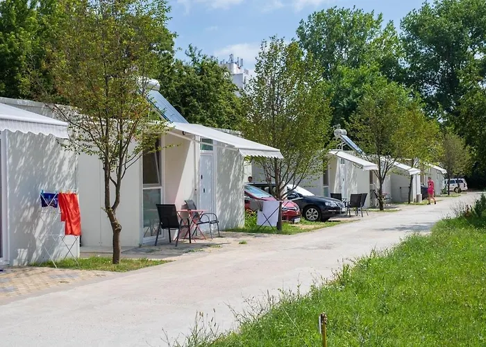 Camping Bucuria Bungalow Eforie Nord