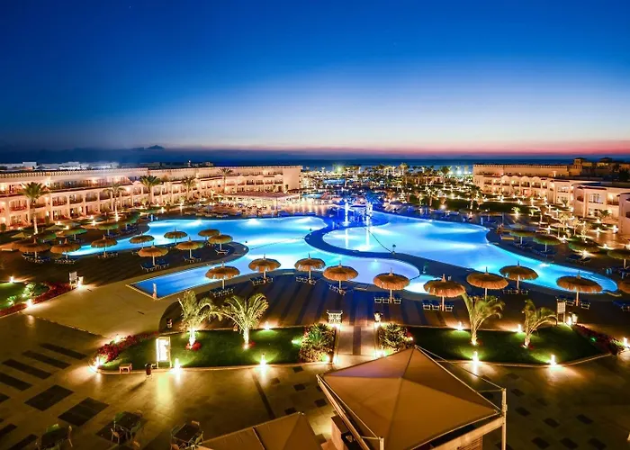 Pickalbatros Royal Moderna Sharm "Aqua Park" Hotel
