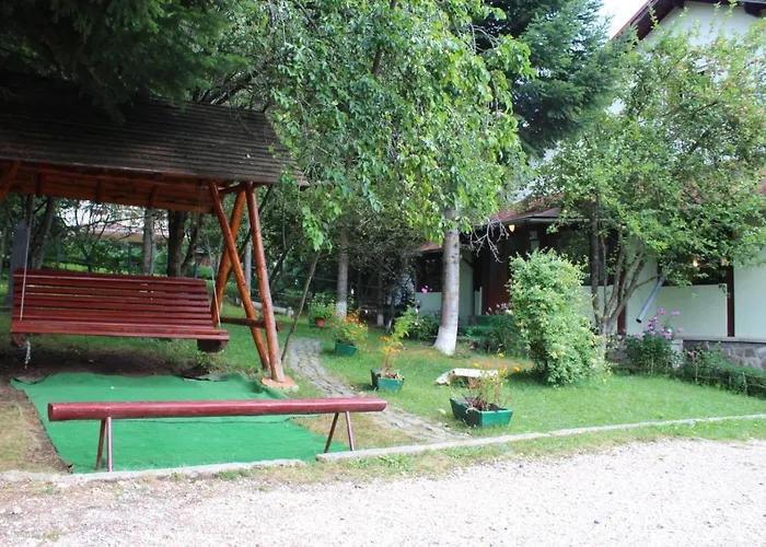 Pension Roni Buşteni
